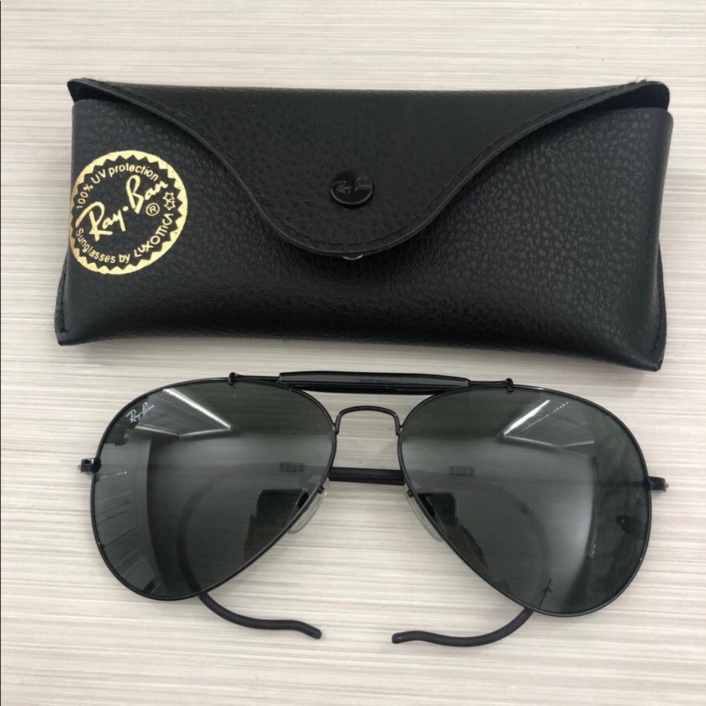 black ray bans, brand new